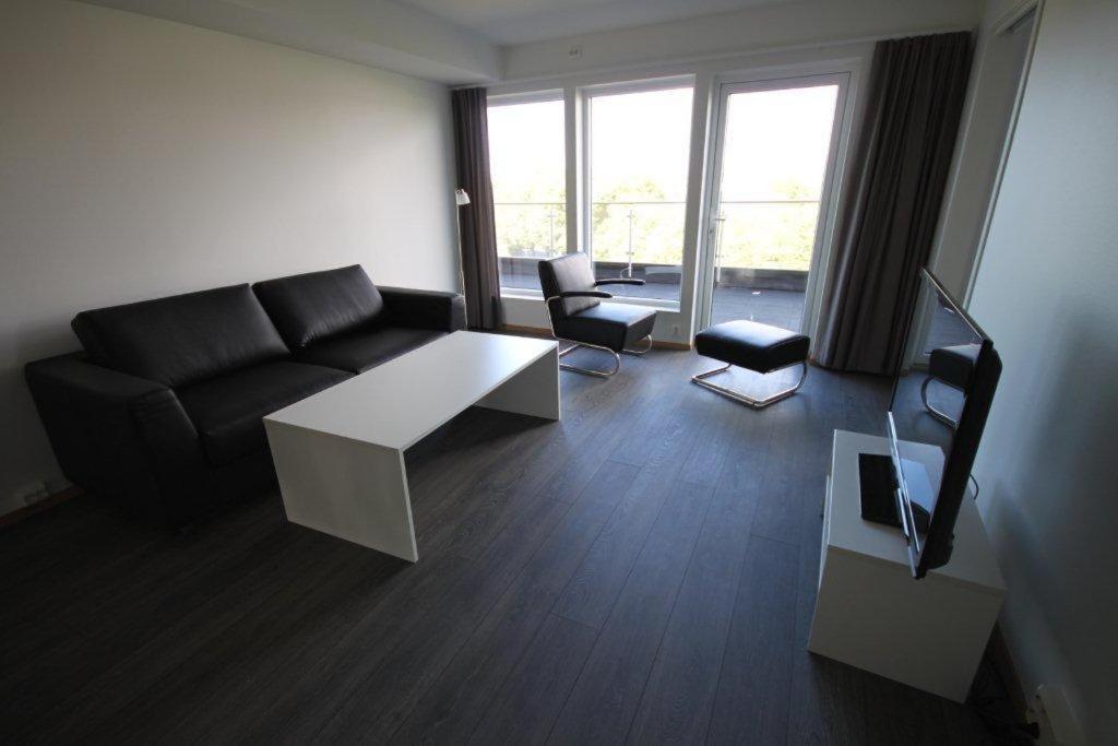 Flotmyrgarden Apartment Hotel Haugesund Extérieur photo